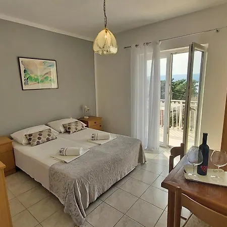 Apartments Mandalinic Omis Exterior photo