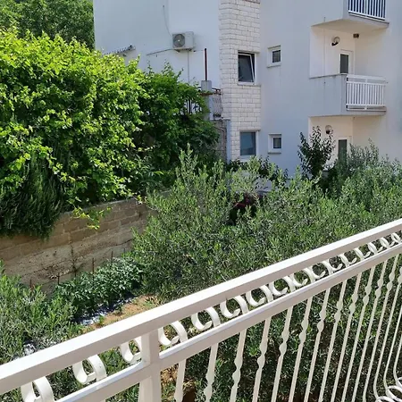 Apartments Mandalinic Omis Exterior photo